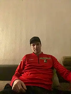 Snapshot of Ricoleckt chatting on 01-19-25, 01:32 Ricoleckt online show from 01-19-25, 01:32