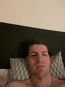 Snapshot of Ricoleckt chatting on 02-16-25, 08:22 Ricoleckt online show from 02-16-25, 08:22