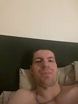 Snapshot of Ricoleckt chatting on 02-24-25, 09:31 Ricoleckt online show from 02-24-25, 09:31