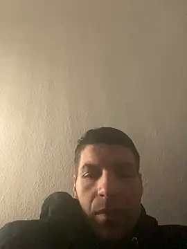 Snapshot of Ricoleckt chatting on 02-26-25, 09:05 Ricoleckt online show from 02-26-25, 09:05