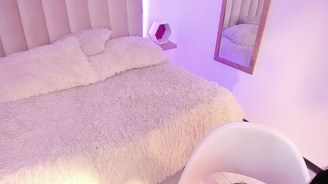 Misslinda  online show from 02-12-25, 09:10