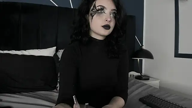 Adeelinee online show from 12-05-24, 11:40