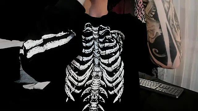 Adeelinee online show from 09-12-25, 08:09