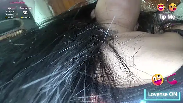 white sexy  online show from 04-21-26, 11:27