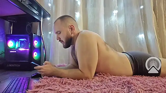 Snapshot of andy_candy_ chatting on 02-09-25, 01:33 andy candy  online show from 02-09-25, 01:33