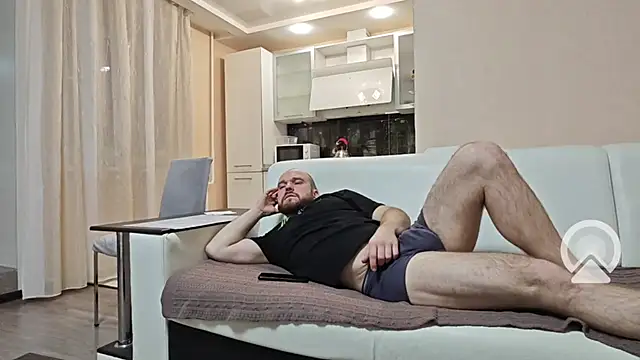 Snapshot of andy_candy_ chatting on 03-21-25, 11:34 andy candy  online show from 03-21-25, 11:34