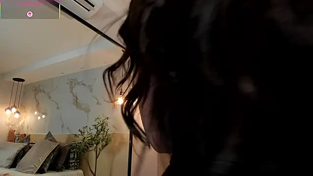 LeaThompson online show from 09-11-25, 11:38