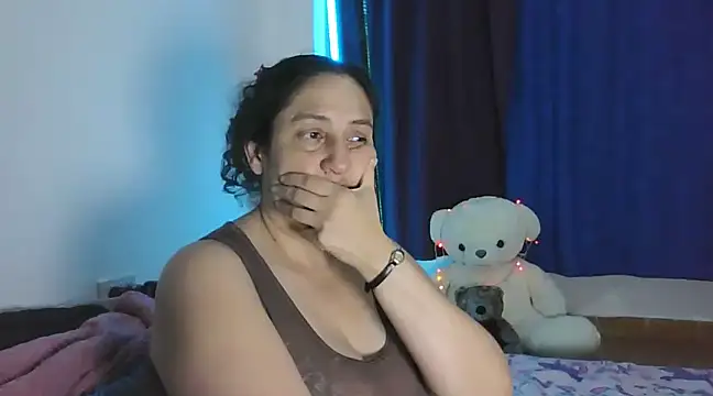 ximenajimenez online show from 01-03-25, 03:38