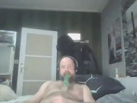 Prehistorixxx2686 online show from 12-23-24, 04:06