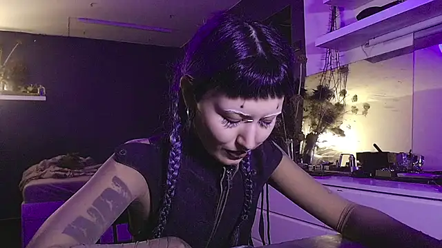 god x girl online show from 12-20-24, 06:24