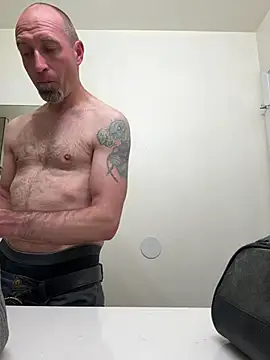 El Gizmo online show from 01-12-25, 07:32