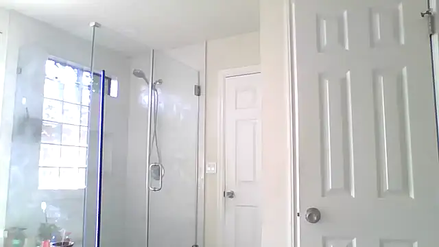 El Gizmo online show from 04-19-26, 04:28