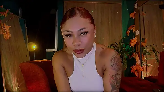 HeidiCox online show from 01-11-25, 01:48