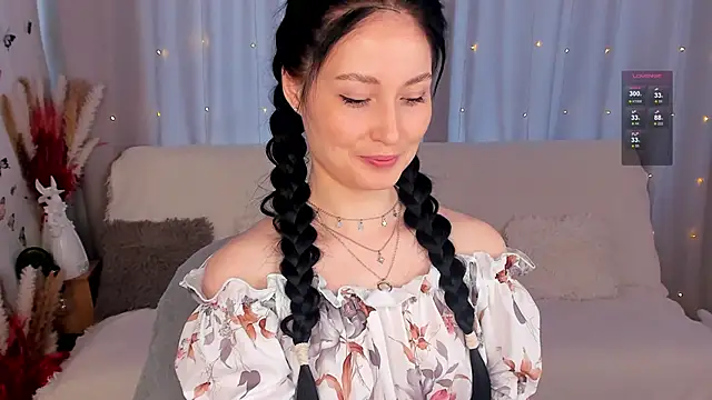 LisaMooore online show from 02-14-25, 09:56