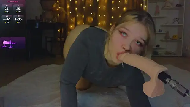 Snapshot of May_aster chatting on 02-27-25, 02:10 May aster online show from 02-27-25, 02:10