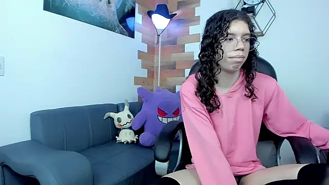 Angel Dust18 online show from 02-04-25, 11:16