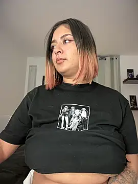 Rae Lil White online show from 02-17-25, 05:14