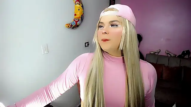 SweetKim21 online show from 03-01-25, 07:30