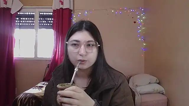 Snapshot of imsohornydacom chatting on 07-22-26, 02:31 imsohornydacom online show from 07-22-26, 02:31