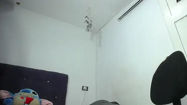 Squirter pussybomb online show from 07-24-26, 10:52