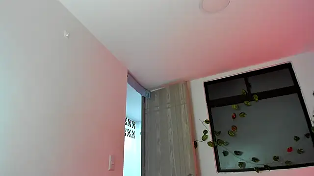 Snapshot of lucianromero chatting on 03-17-25, 07:57 lucianromero online show from 03-17-25, 07:57