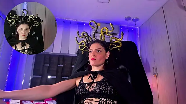 KatteMoss online show from 10-14-25, 08:42