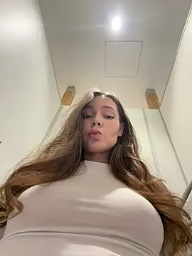 nicole111 online show from 02-08-26, 10:29