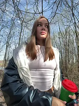 nicole111 online show from 04-22-26, 11:56