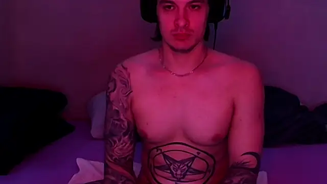 Snapshot of baphomet_from_ice chatting on 11-06-25, 02:12 baphomet from ice online show from 11-06-25, 02:12