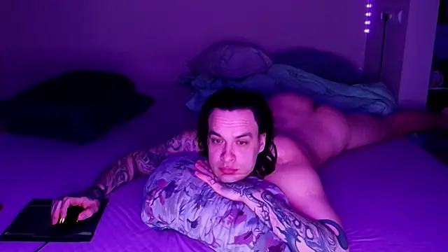 baphomet from ice online show from 04-21-26, 07:28