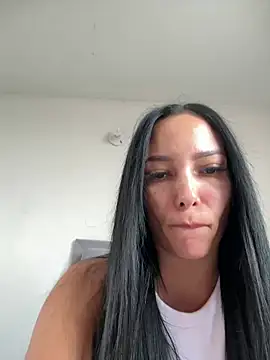 Snapshot of Dakota_diaz_ chatting on 03-13-25, 05:28 Dakota diaz  online show from 03-13-25, 05:28