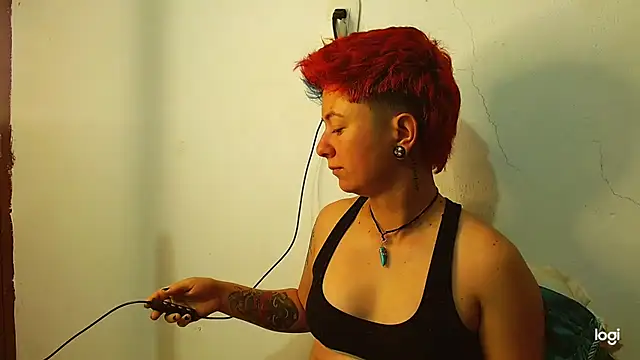 tomboyblue online show from 01-16-25, 12:31