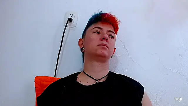 tomboyblue online show from 01-31-25, 04:59