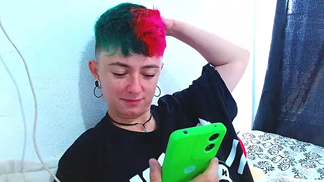 tomboyblue online show from 02-23-25, 04:02