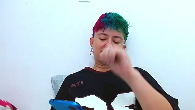 tomboyblue online show from 11-17-25, 03:18