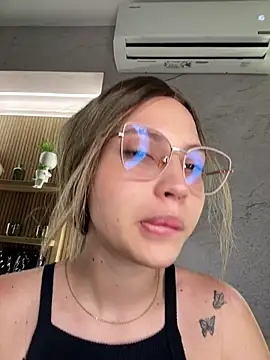 Ary1  online show from 10-18-25, 03:31