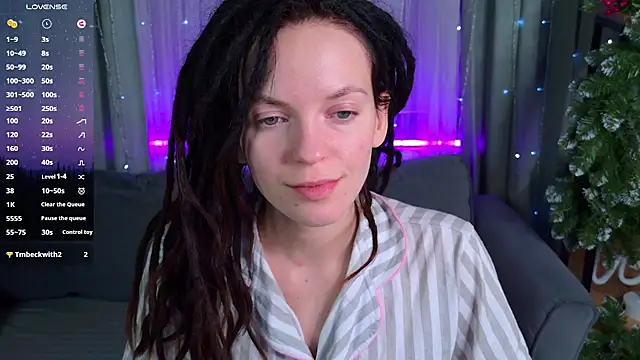 Snapshot of CoreyJane chatting on 12-16-24, 05:38 CoreyJane online show from 12-16-24, 05:38