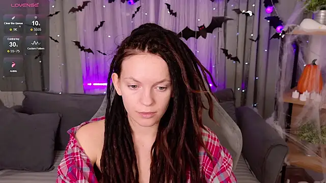 Snapshot of CoreyJane chatting on 11-02-25, 05:43 CoreyJane online show from 11-02-25, 05:43