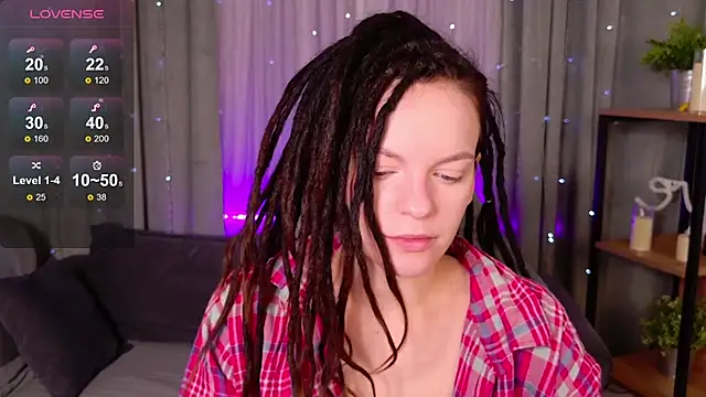 Snapshot of CoreyJane chatting on 12-14-25, 05:02 CoreyJane online show from 12-14-25, 05:02