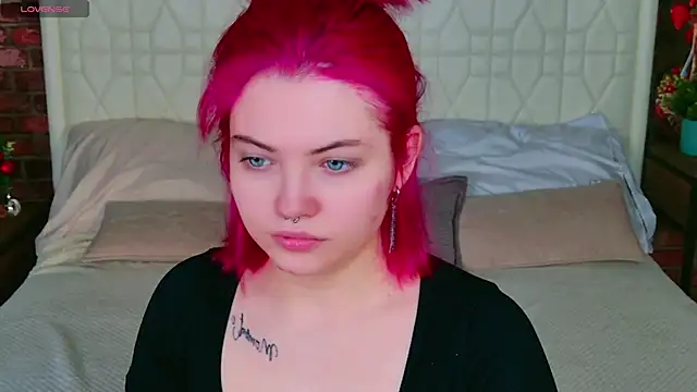 Lisa Adam online show from 12-17-24, 04:12