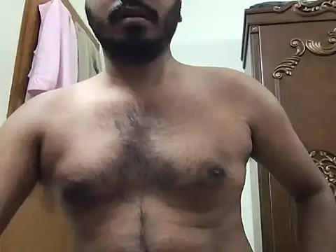 Snapshot of desiboyasif chatting on 11-23-25, 05:46 desiboyasif online show from 11-23-25, 05:46