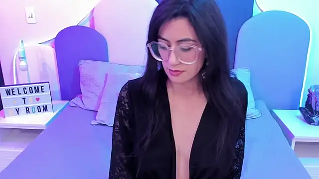 SophieGomez22 online show from 02-07-25, 04:14