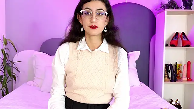 SophieGomez22 online show from 06-06-26, 11:15