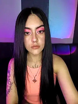 Snapshot of Mazikeen-- chatting on 02-12-26, 12:05 Mazikeen-- online show from 02-12-26, 12:05