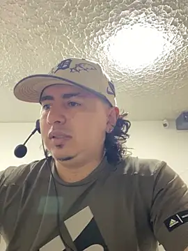 DanielGomez9 online show from 02-09-26, 04:00