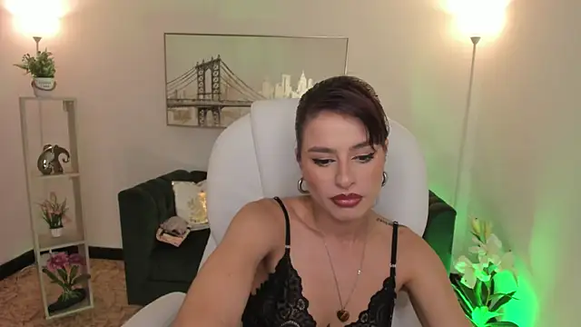 Snapshot of Ludovika_mattson chatting on 12-05-24, 08:00 Ludovika mattson online show from 12-05-24, 08:00