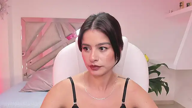 Snapshot of Ludovika_mattson chatting on 01-29-25, 09:07 Ludovika mattson online show from 01-29-25, 09:07