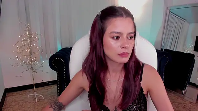 Snapshot of Ludovika_mattson chatting on 02-08-25, 10:40 Ludovika mattson online show from 02-08-25, 10:40