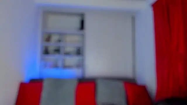 Snapshot of Couple_muscle1 chatting on 12-02-24, 04:31 Couple muscle1 online show from 12-02-24, 04:31