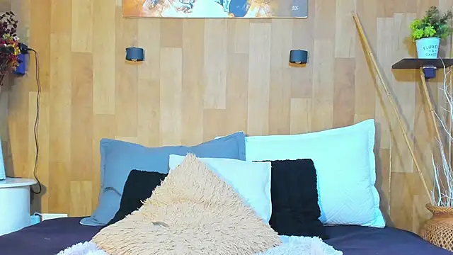 marianaa90 online show from 02-25-26, 01:54